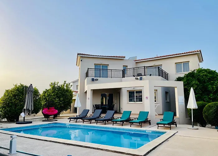 Villa With Pool And Sea View! Coral Bay