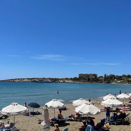 With Pool And Sea View!