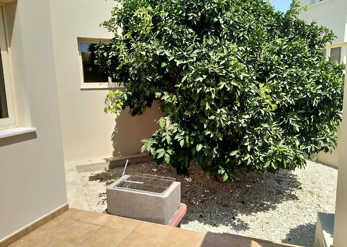 With Pool And Sea View! *